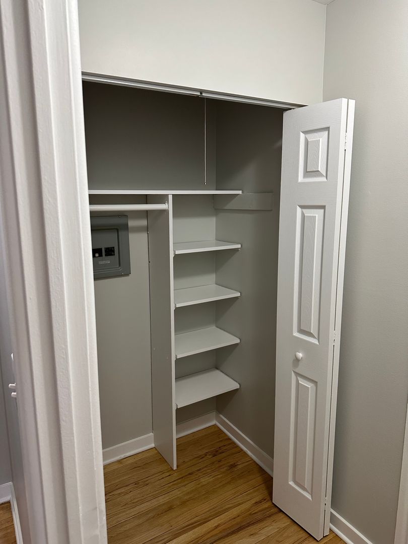 3161 N Cambridge Avenue 312