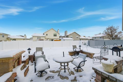 Tiny photo for 18641 Cedar Avenue, Country Club Hills, IL 60478 (MLS # 12591433)