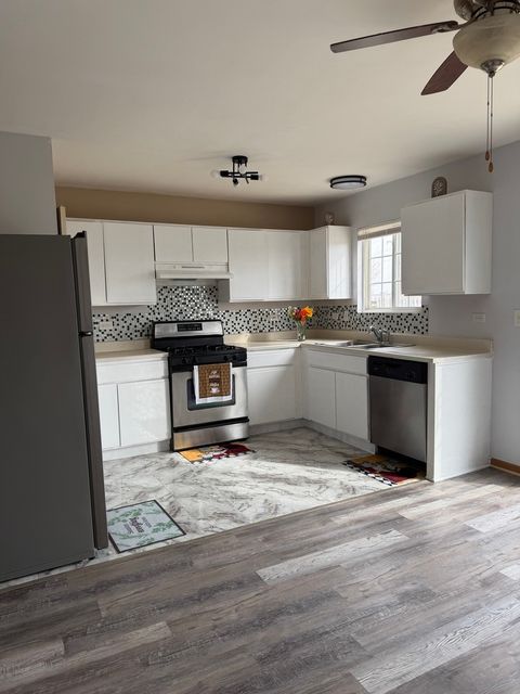 Tiny photo for 923 E SAVANNAH Drive, Romeoville, IL 60446 (MLS # 12566326)