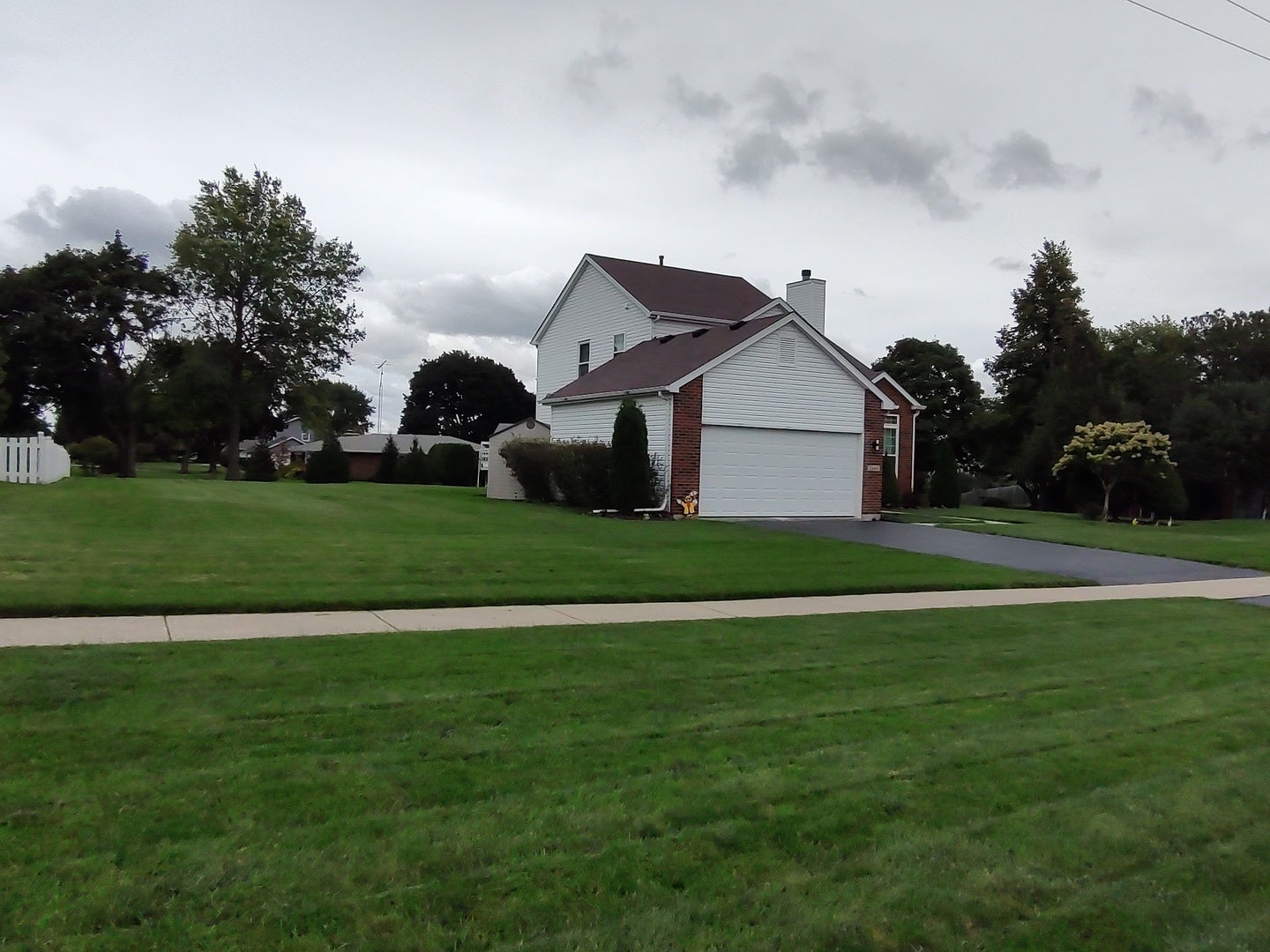 2000 Grandview Trail
