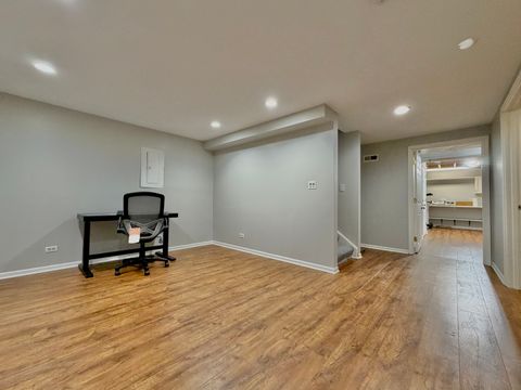 Tiny photo for 112 Pembroke Circle, Lake Bluff, IL 60044 (MLS # 12674518)