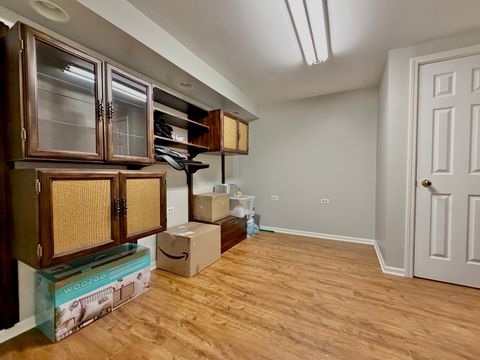 Tiny photo for 112 Pembroke Circle, Lake Bluff, IL 60044 (MLS # 12674518)