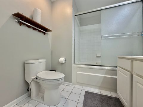 Tiny photo for 112 Pembroke Circle, Lake Bluff, IL 60044 (MLS # 12674518)