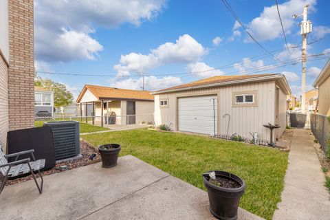 Tiny photo for 5209 S Narragansett Avenue, Chicago, IL 60638 (MLS # 12489438)