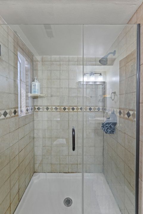Tiny photo for 5209 S Narragansett Avenue, Chicago, IL 60638 (MLS # 12489438)
