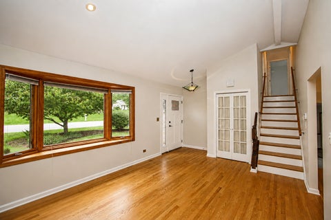Tiny photo for 220 Fairway Road, Lake Zurich, IL 60047 (MLS # 12688706)
