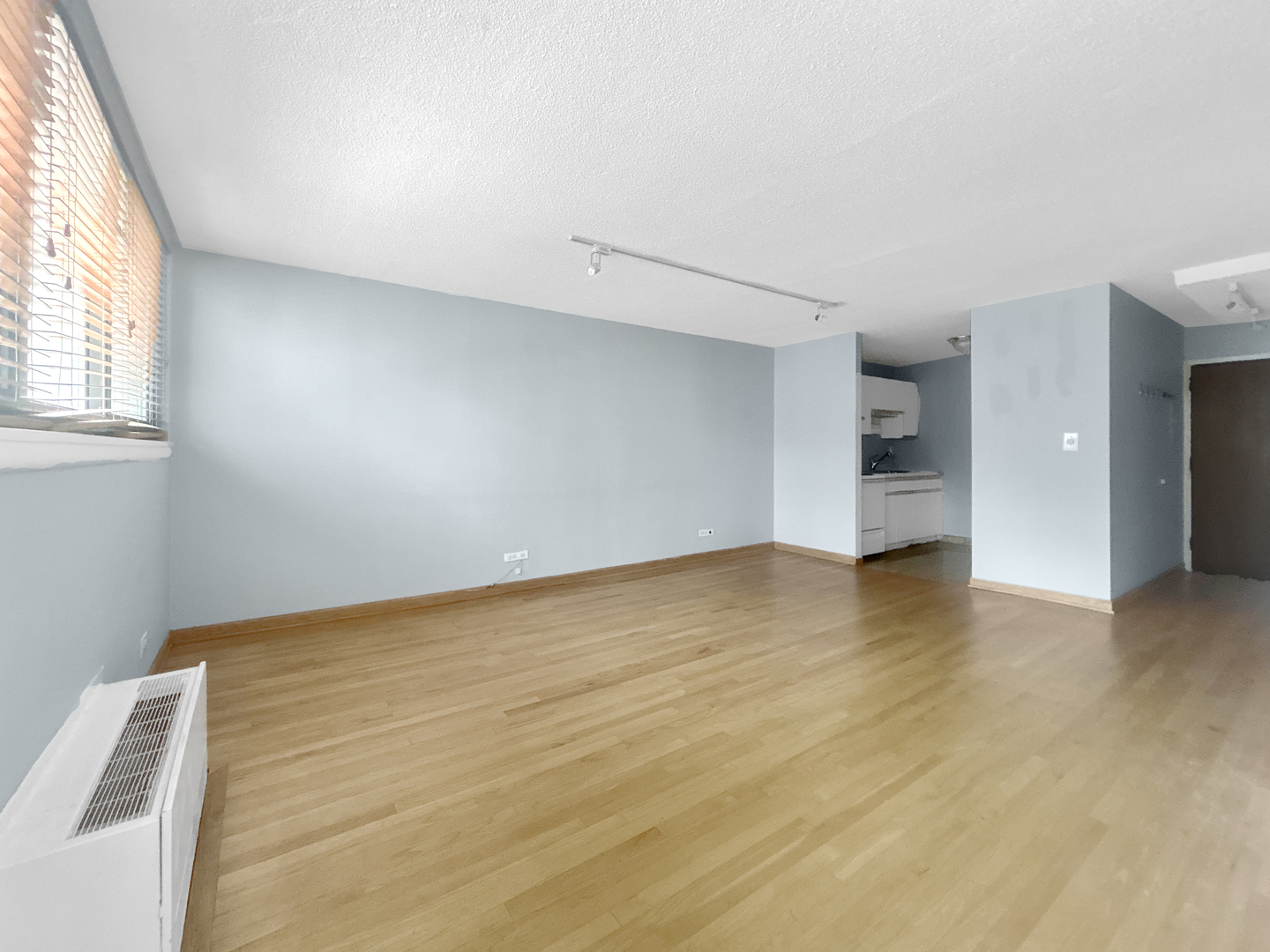30 E Division Street 14C