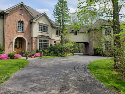 1005 Hiawatha Lane Riverwoods IL 60015