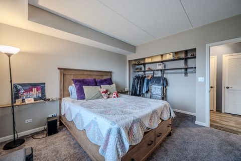 Tiny photo for 12900 W Heiden Circle #4204, Lake Bluff, IL 60044 (MLS # 12592830)