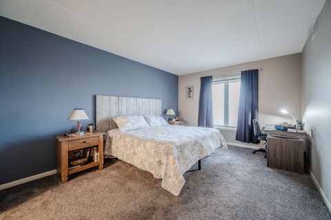 Tiny photo for 12900 W Heiden Circle #4204, Lake Bluff, IL 60044 (MLS # 12592830)