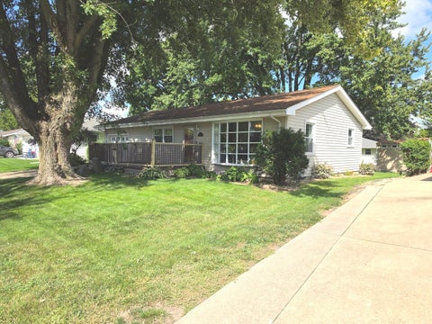 Tiny photo for 1524 Julie Drive, Bloomington, IL 61701 (MLS # 12702071)