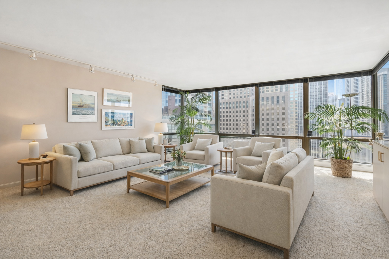 100 E Bellevue Place 23B