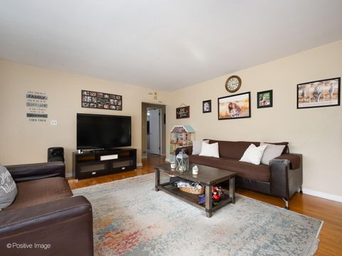 Tiny photo for 10917 S Keeler Avenue, Oak Lawn, IL 60453 (MLS # 12618532)