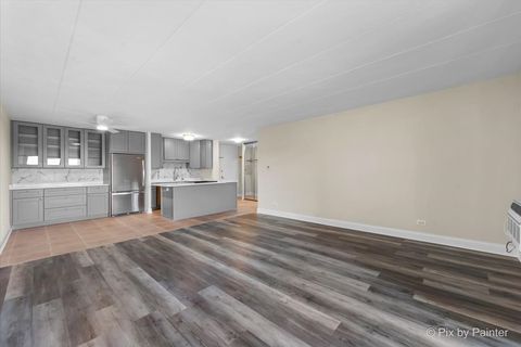 Tiny photo for 16 E Old Willow Road #417S, Prospect Heights, IL 60070 (MLS # 12498760)