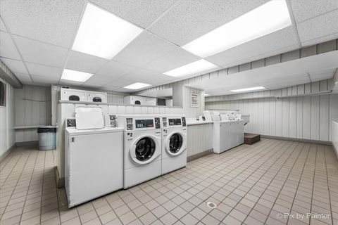 Tiny photo for 16 E Old Willow Road #417S, Prospect Heights, IL 60070 (MLS # 12498760)