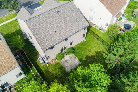 Tiny photo for 746 Bluebell Lane, Pingree Grove, IL 60140 (MLS # 12642488)