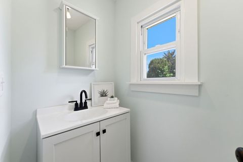 Tiny photo for 2313 Hobson Avenue, Davenport, IA 52802 (MLS # 12648109)