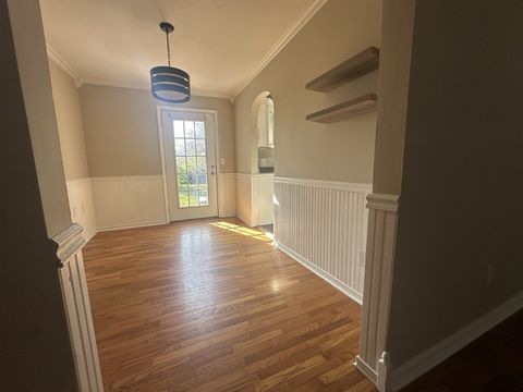 Tiny photo for 200 N Oakland Avenue, Carbondale, IL 62901 (MLS # 12604607)