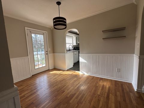 Tiny photo for 200 N Oakland Avenue, Carbondale, IL 62901 (MLS # 12604607)