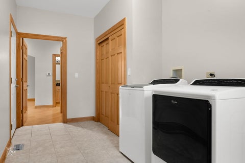Tiny photo for 1017 E Red Oak Street, Addison, IL 60101 (MLS # 12720400)