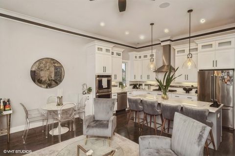 Tiny photo for 4730 S Champlain Avenue #3, Chicago, IL 60615 (MLS # 12540527)