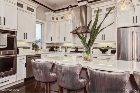 Tiny photo for 4730 S Champlain Avenue #3, Chicago, IL 60615 (MLS # 12540527)