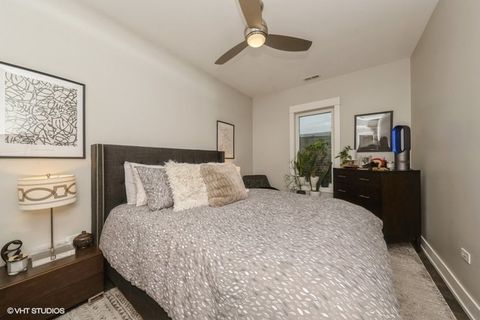 Tiny photo for 4730 S Champlain Avenue #3, Chicago, IL 60615 (MLS # 12540527)