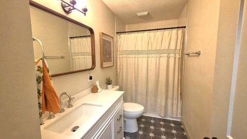 Tiny photo for 1426 Davenport Street, Le Claire, IA 52753 (MLS # 12607581)