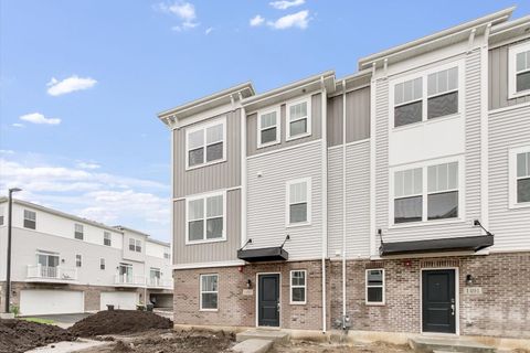1493 Blaine Street Des Plaines IL 60018