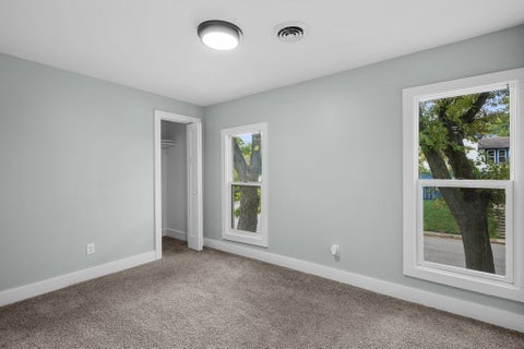 Tiny photo for 1152 E 13th Street, Davenport, IA 52803 (MLS # 12791001)