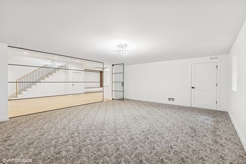 Tiny photo for 936 S Mitchell Avenue, Elmhurst, IL 60126 (MLS # 12601281)