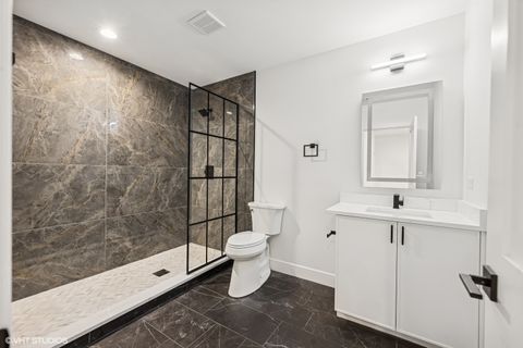 Tiny photo for 936 S Mitchell Avenue, Elmhurst, IL 60126 (MLS # 12601281)