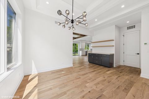 Tiny photo for 936 S Mitchell Avenue, Elmhurst, IL 60126 (MLS # 12601281)