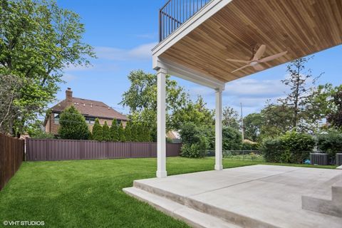 Tiny photo for 936 S Mitchell Avenue, Elmhurst, IL 60126 (MLS # 12601281)