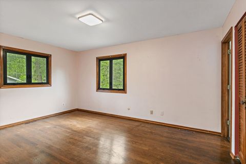 Tiny photo for 2916 Skyline Drive, Crystal Lake, IL 60012 (MLS # 12596339)