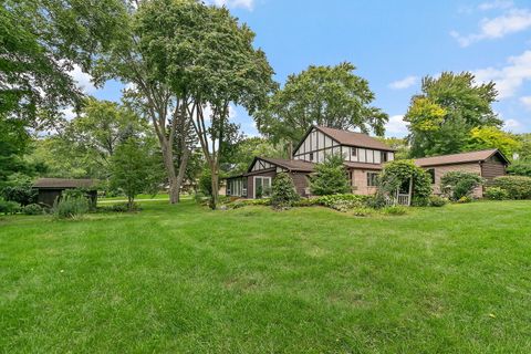 Tiny photo for 2916 Skyline Drive, Crystal Lake, IL 60012 (MLS # 12596339)