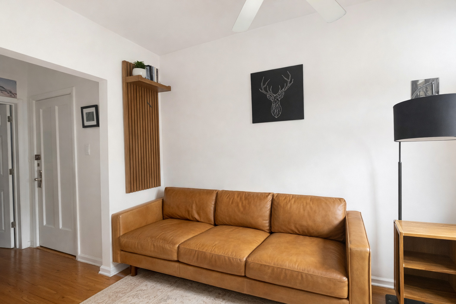 685 W Wrightwood Avenue 3N