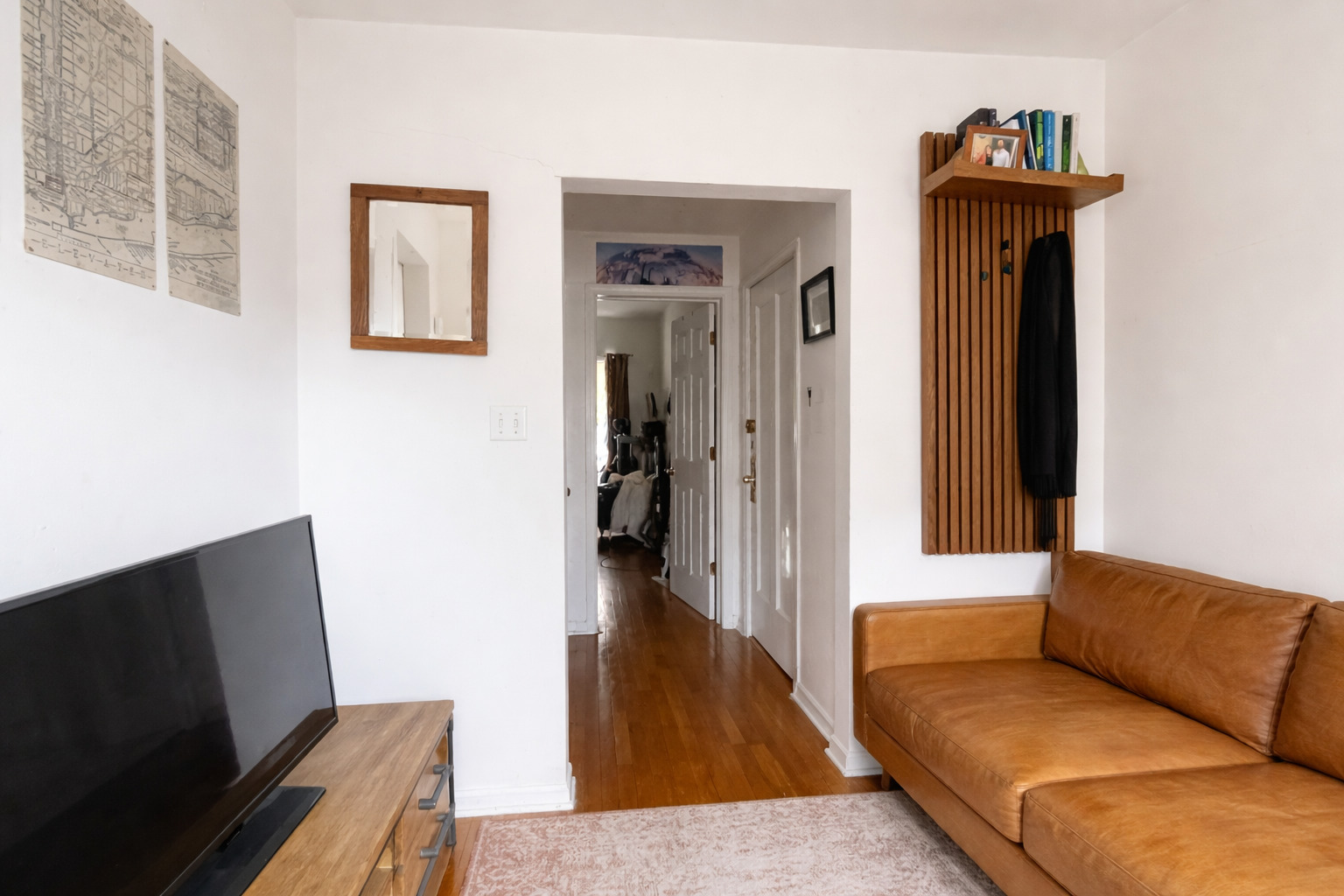 685 W Wrightwood Avenue 3N