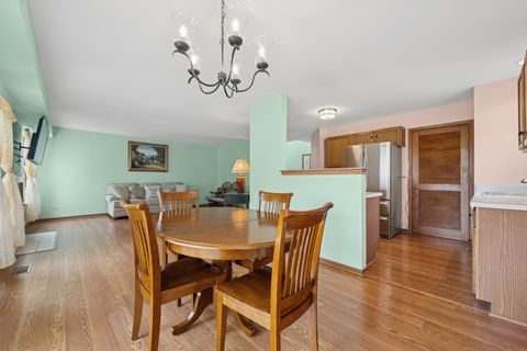Tiny photo for 1216 Kensington Drive, Mundelein, IL 60060 (MLS # 12489956)