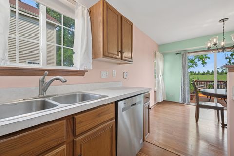 Tiny photo for 1216 Kensington Drive, Mundelein, IL 60060 (MLS # 12489956)