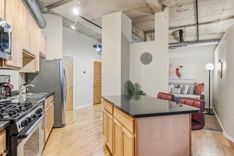 Tiny photo for 6 S Laflin Street #920, Chicago, IL 60607 (MLS # 12526188)