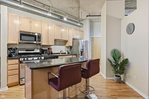 Tiny photo for 6 S Laflin Street #920, Chicago, IL 60607 (MLS # 12526188)