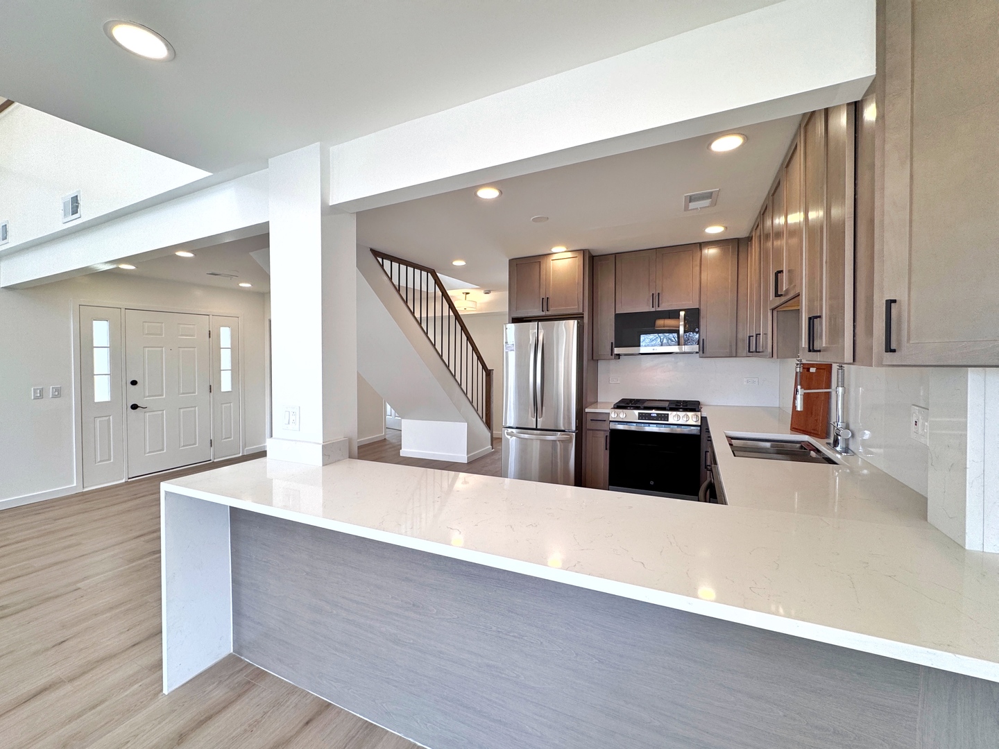 2326 Hamilton Place 2326