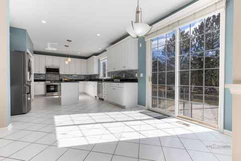 Tiny photo for 371 Sycamore Street, Vernon Hills, IL 60061 (MLS # 12602810)