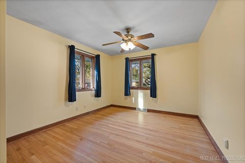 Tiny photo for 208 Calkins Drive, Sugar Grove, IL 60554 (MLS # 12533426)