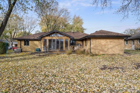 Tiny photo for 208 Calkins Drive, Sugar Grove, IL 60554 (MLS # 12533426)