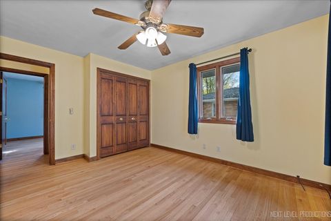 Tiny photo for 208 Calkins Drive, Sugar Grove, IL 60554 (MLS # 12533426)