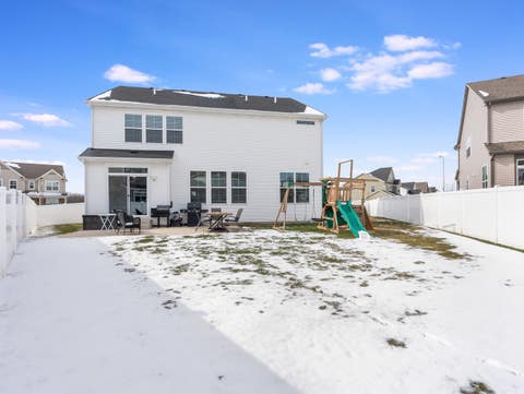 Tiny photo for 387 South Pointe Avenue, South Elgin, IL 60177 (MLS # 12615391)