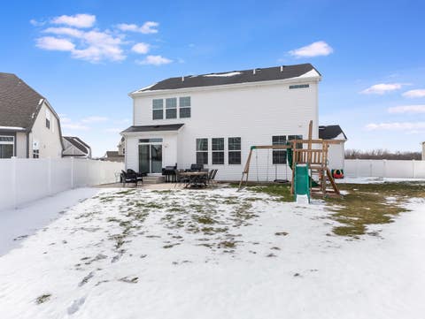Tiny photo for 387 South Pointe Avenue, South Elgin, IL 60177 (MLS # 12615391)