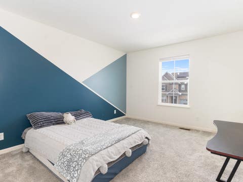 Tiny photo for 387 South Pointe Avenue, South Elgin, IL 60177 (MLS # 12615391)